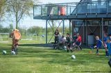 Paasactiviteit voor S.K.N.W.K. JO9-1 en JO7-1 op 2e paasdag (122/141)